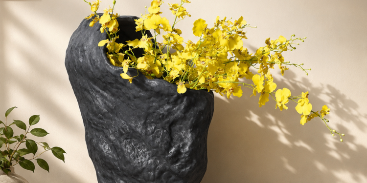 Vulkan Ceramic Vase Review: Dramatic Volcanic-Inspired Sculptural Decor